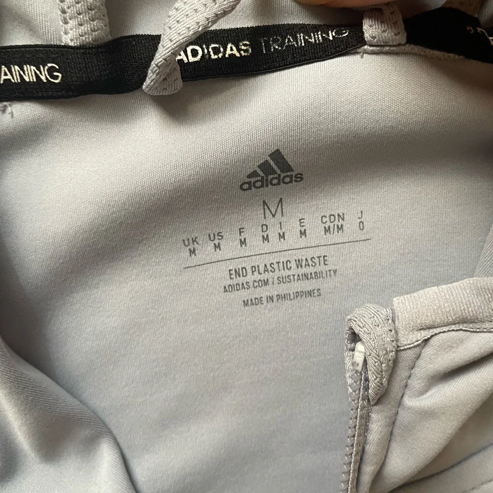 Adidas Men's hLight Gray Hooded Windbreaker